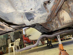 Damper mount